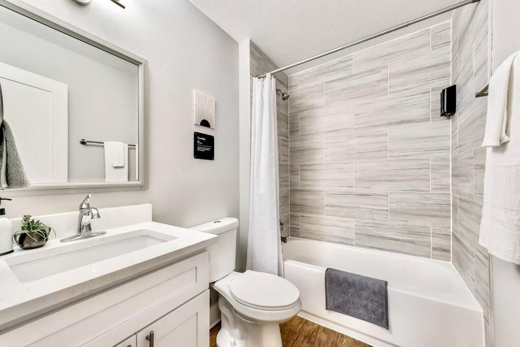 New - Near Deep Ellum + Downtown Dallas Flat Eksteriør bilde