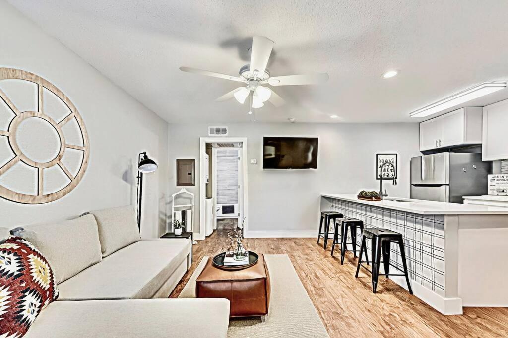 New - Near Deep Ellum + Downtown Dallas Flat Eksteriør bilde